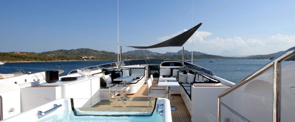 Yacht deck and bridge