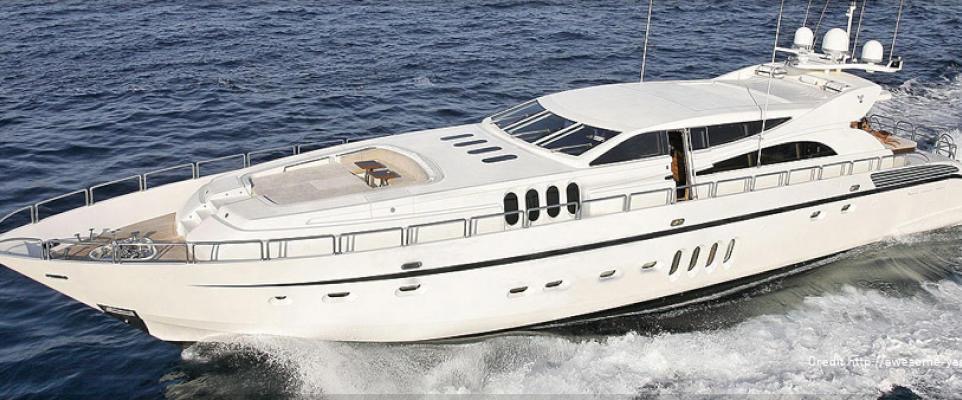 Motor yacht underway